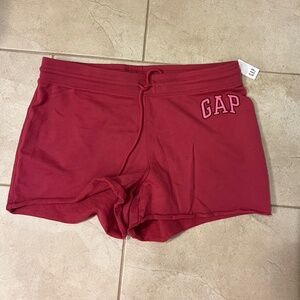 GAP shorts